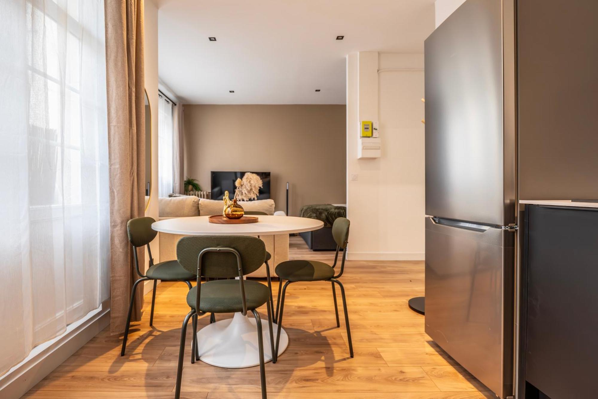 Renovated Studio Walking Distance To Paris Монруж Екстер'єр фото